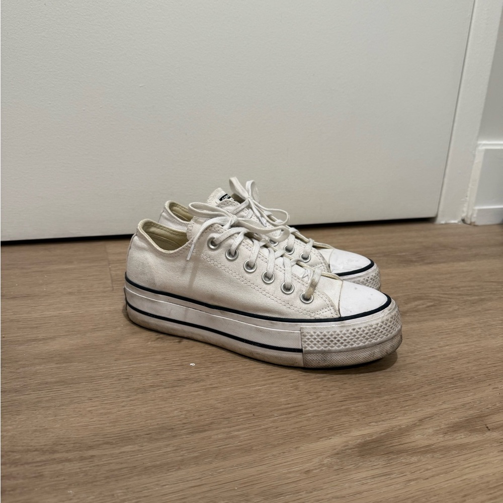 Converse Chuck Taylor Platform Canvas Sneakers